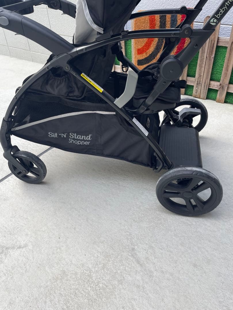 【送料込み】【極美品】BabyTrendシットアンドスタンドショッパー