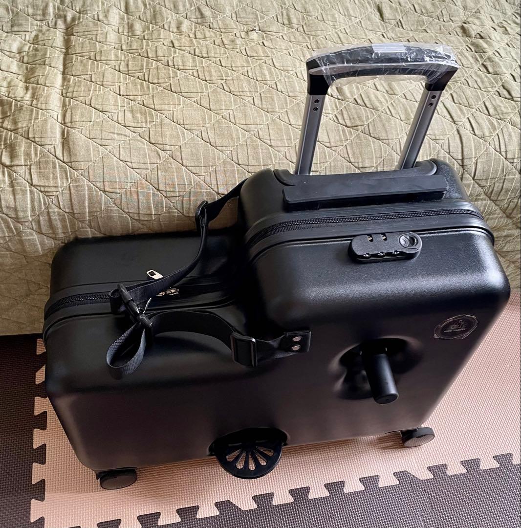 キッズトラベルmini ブラック ノリッコ　子どもが乗れるキャリーケース