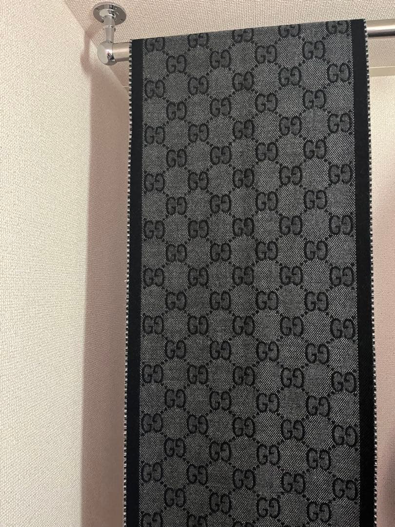[美品] GUCCI GGロゴマフラー グレー フリンジ付き