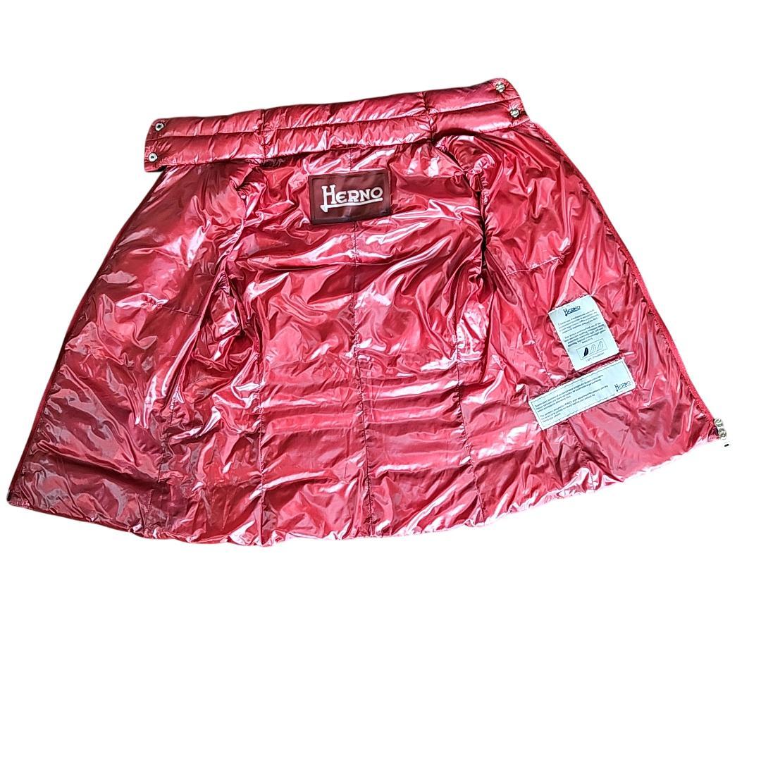 値下げしました HERNO フェザーダウンベスト ジャケット　レッドブラウン光沢