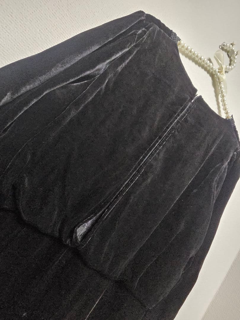 黒 ベルベット ワンピース Vネック　お洒落レース