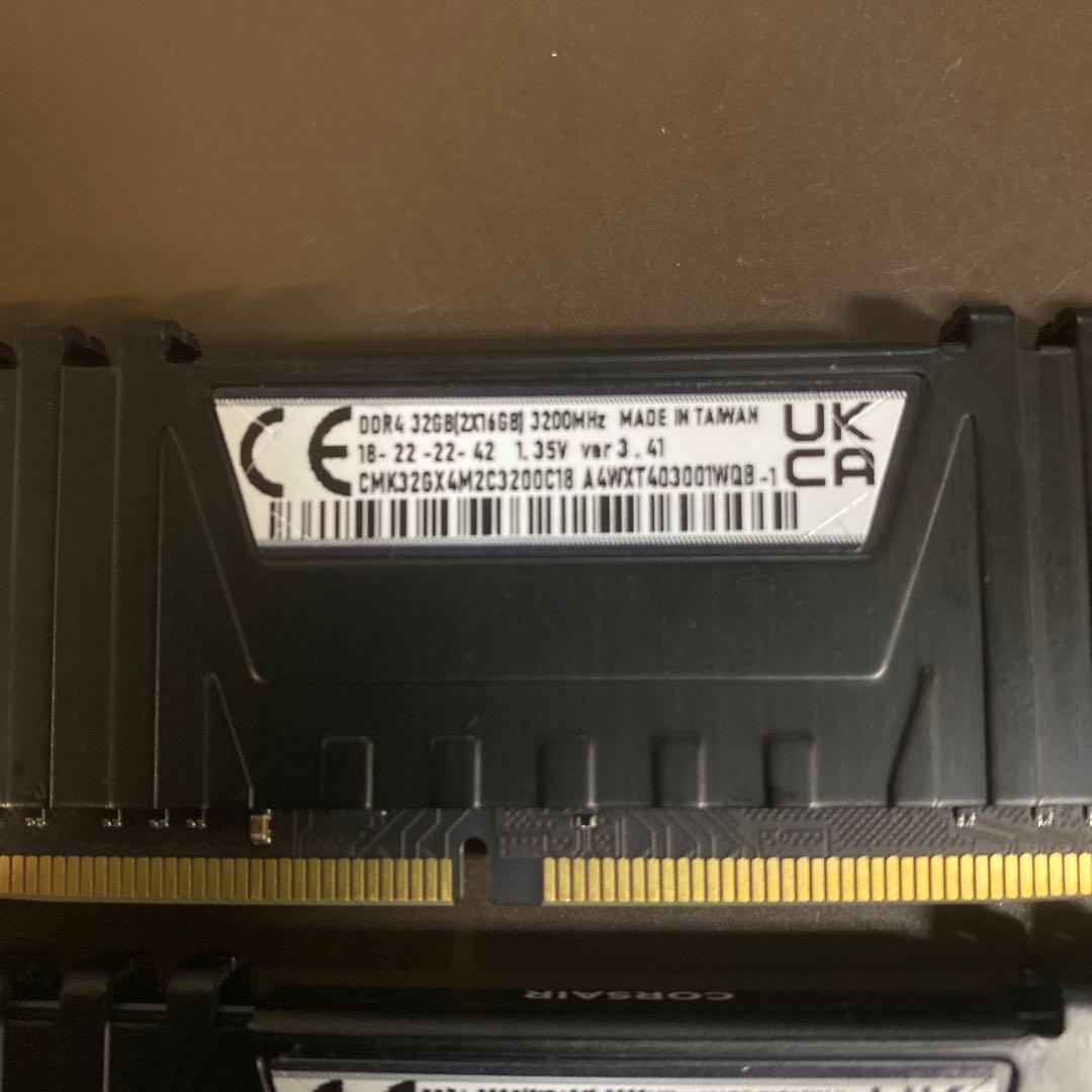 リ*ン様 Vengeance LPX DDR4 16GB (2x8GB) 320