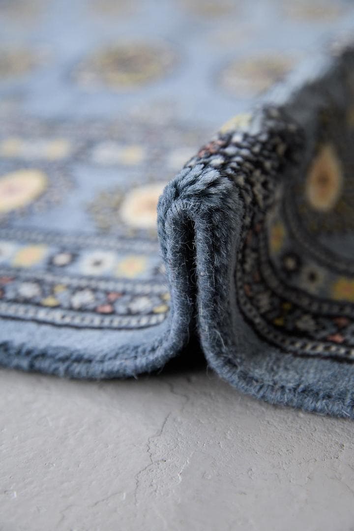 新品　パキスタン絨毯　トライバルラグ　ラホール産（188×124cm）青　グレー