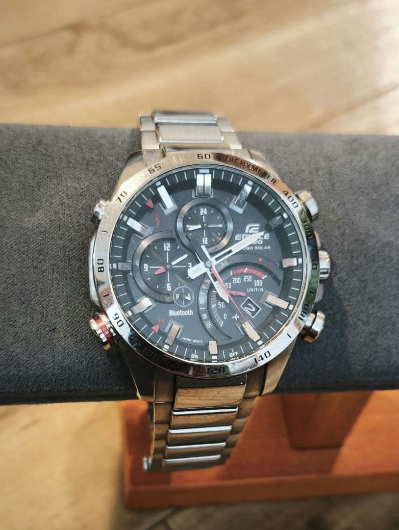 EDIFICE EQB-500D Bluetooth搭載