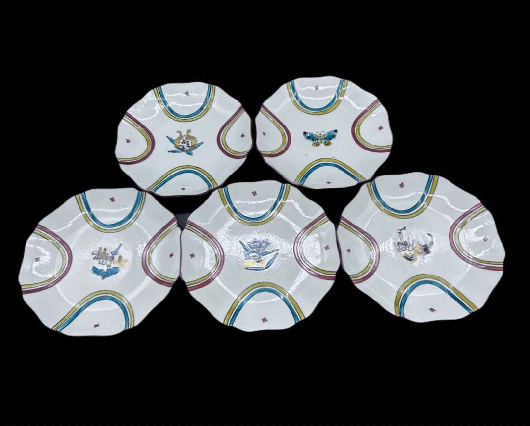 九谷焼 武腰潤 皿揃 色絵絵変り文 柘榴 茄子 蝶 輪花　408