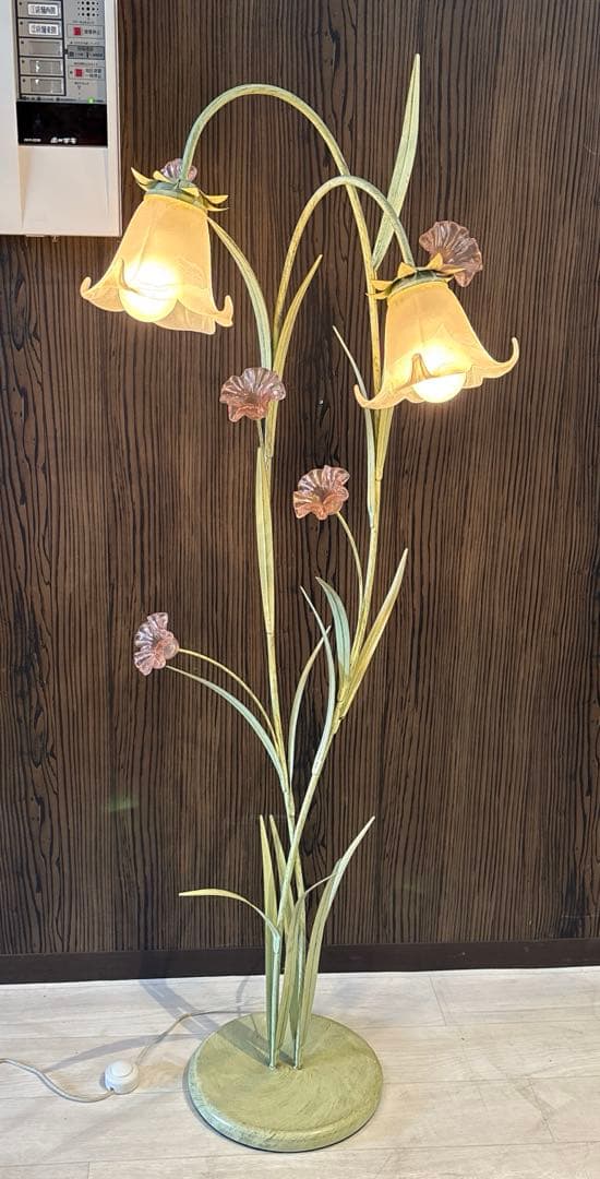 キシマ　フロアランプ　スタンドライト　フラワー　アンティーク風