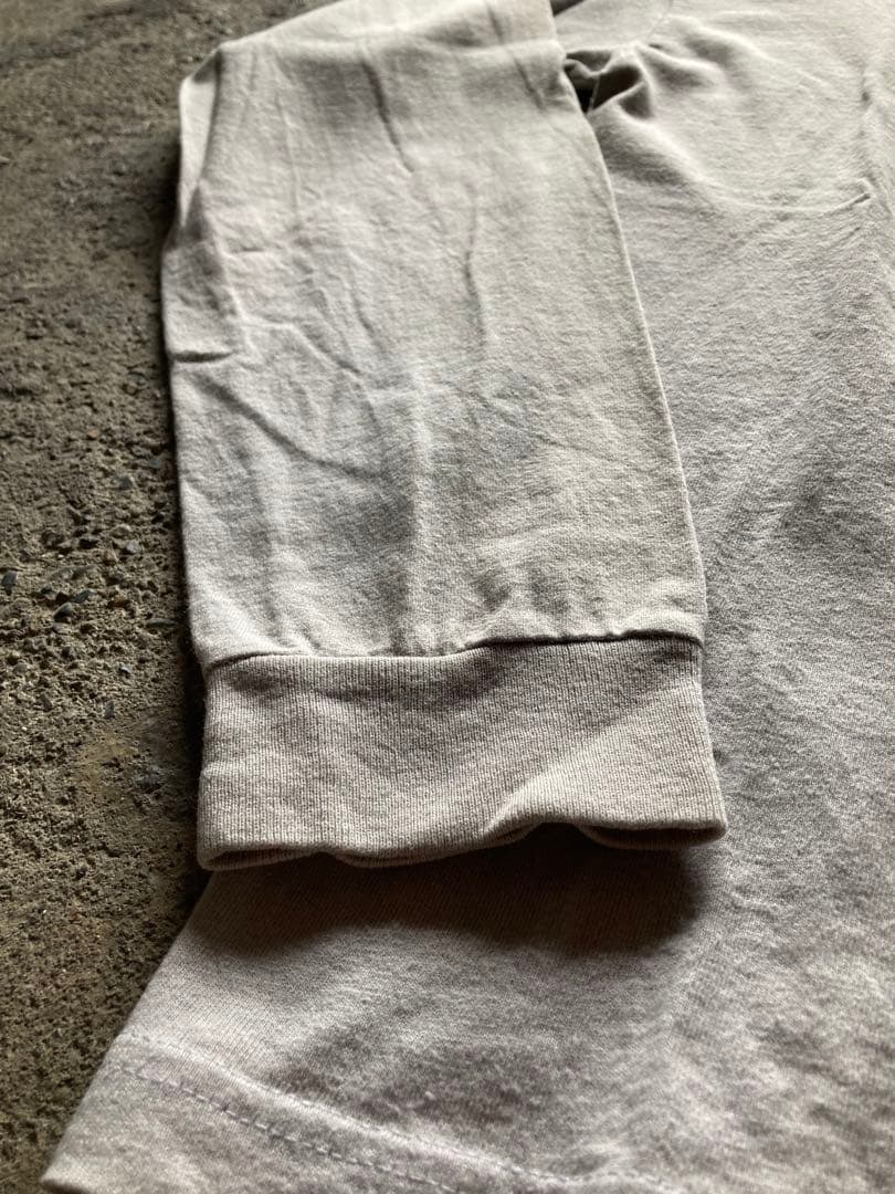 パウエルPowell peralta ボーンズ ロンtリッパー　ロングスリーブ