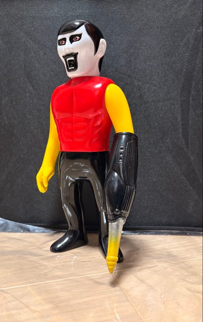 PUNK DRUNKERS パンクドランカーズ アイツ ソフビ フィギュア