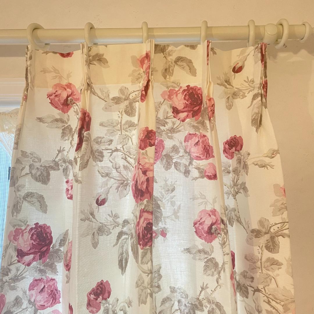 ローラアシュレイ★レア★ローズ柄 未使用カーテン 1枚 135×丈194㎝