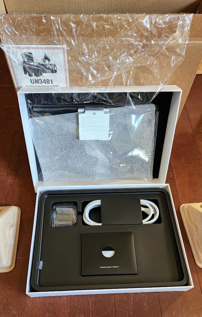 スマホ・タブレット・パソコン APPLE MacBook Air 1800/13.3 MQD32J/A