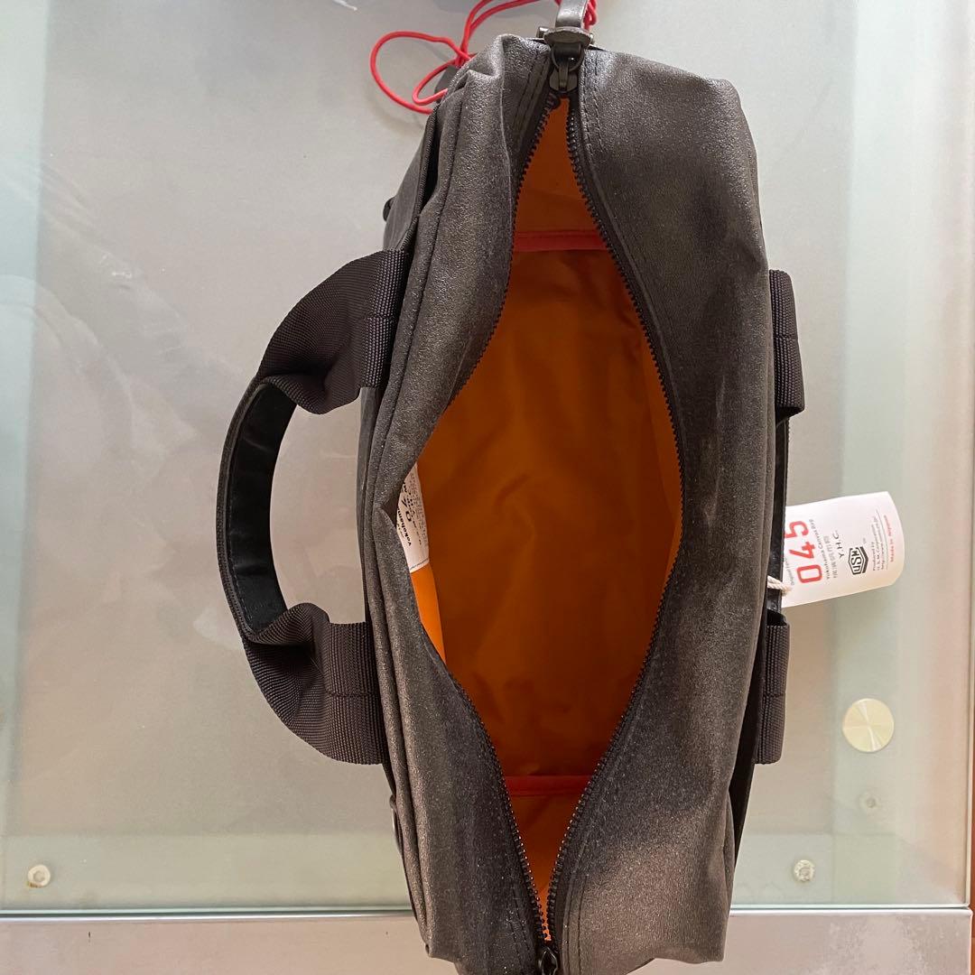 APIOx横濱帆布鞄 ブラックキャンバス・アビエイターキットバッグ迷彩ポーチ付