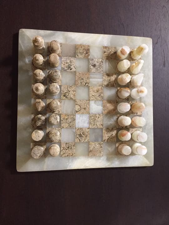 【新品・未使用 】オニキスのチェス 盤・駒セット