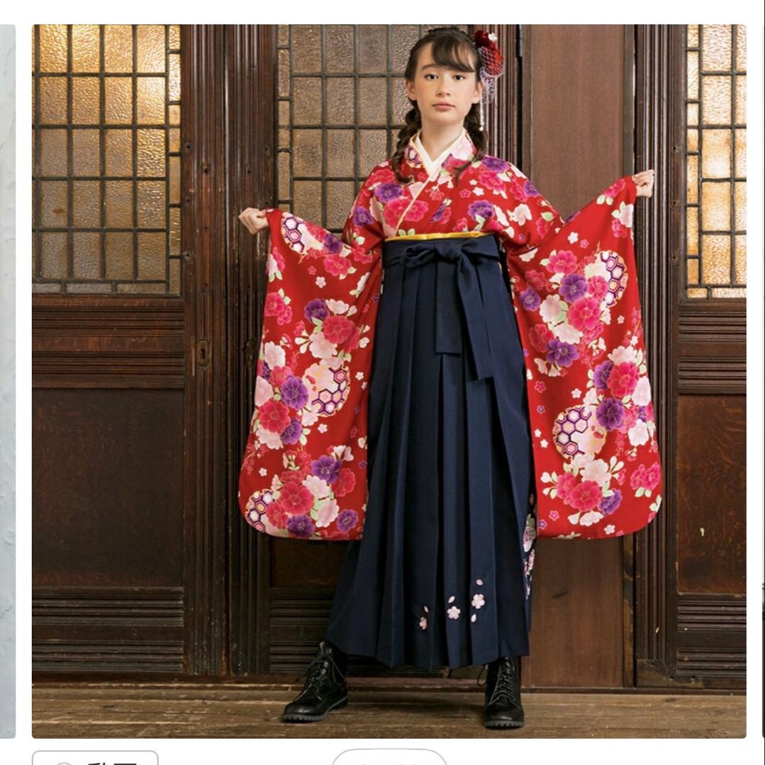 ms♡赤色花柄着物　紺色袴セット　アリサナ160cm