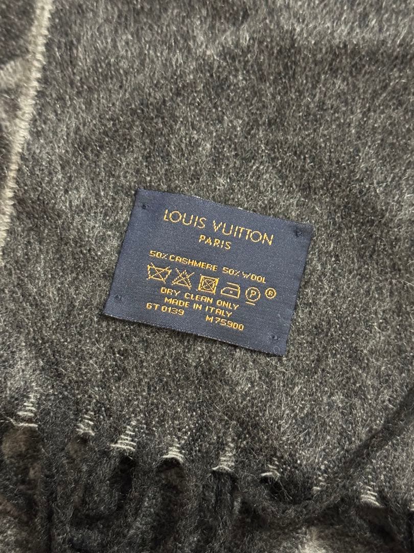 魂*様 LOUIS VUITTON マフラー・モノグラム グラディエント M75