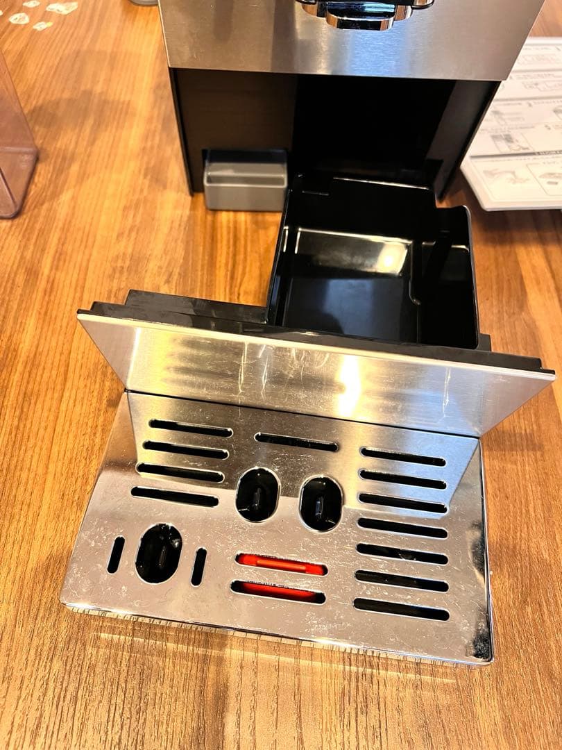 デロンギ　全自動コーヒーメーカー　プリマドンナxs エスプレッソ ミルクメニュー