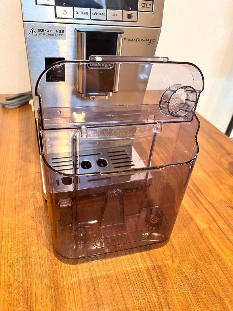 デロンギ　全自動コーヒーメーカー　プリマドンナxs エスプレッソ ミルクメニュー