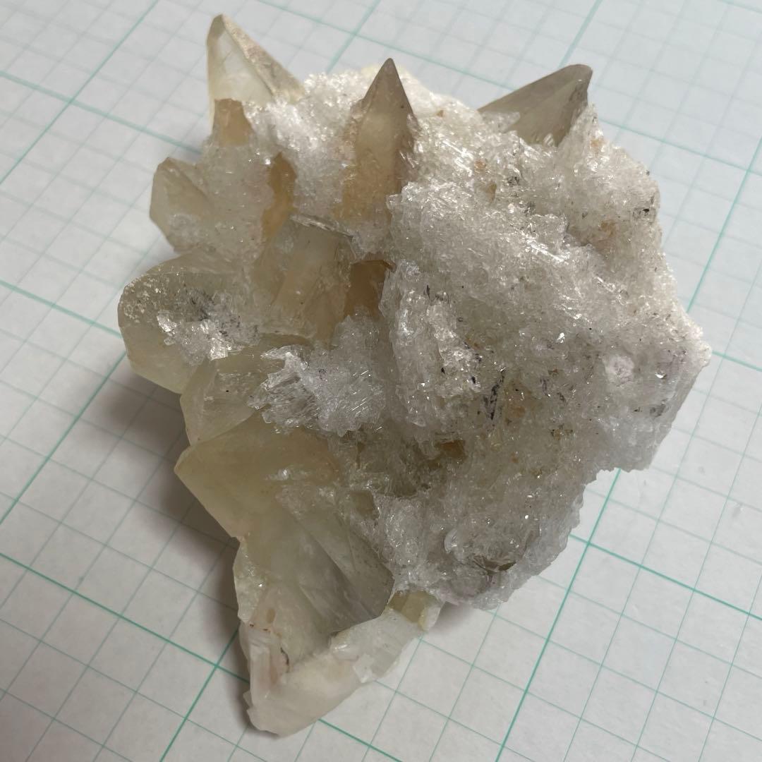 水晶クラスター