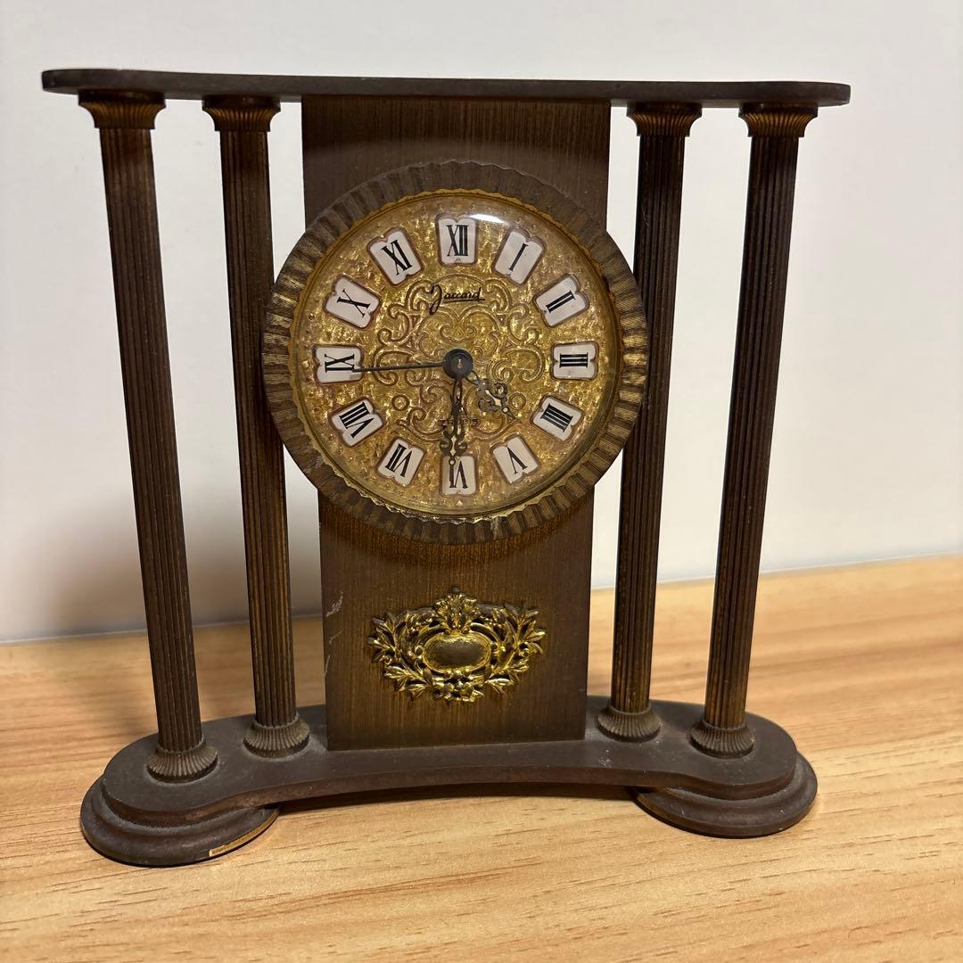 ヴィンテージ真鍮のテーブルクロック