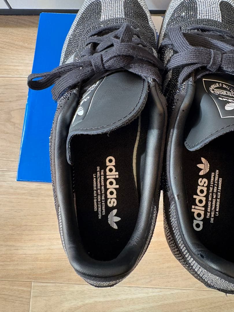 アディダス　キラキラ　グリッター サンバ OG / SAMBA OG ブラック