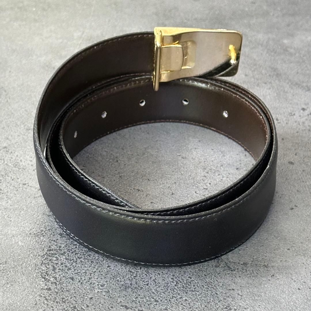 Yves Saint Laurent YSLロゴ　ゴールドバックル　レザーベルト