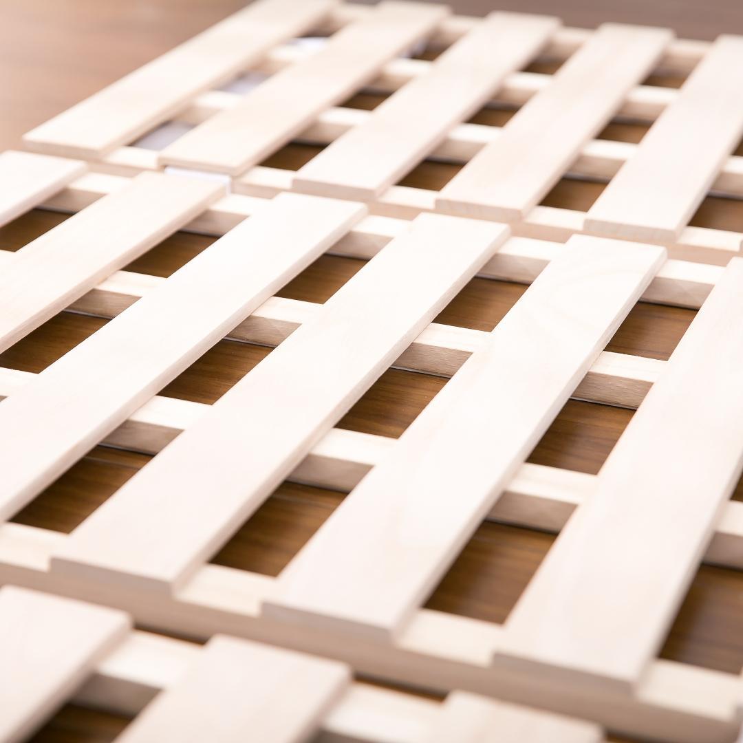 すのこベッド 折りたたみ天然桐 四つ折り ベッドフレーム セミダブル 4折桐木床