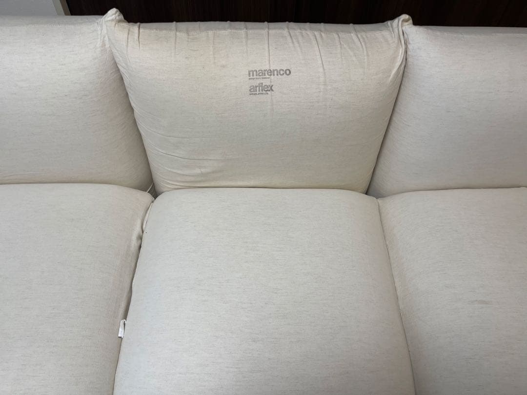 定価984,500円　marenco マレンコ　arflex アルフレックス