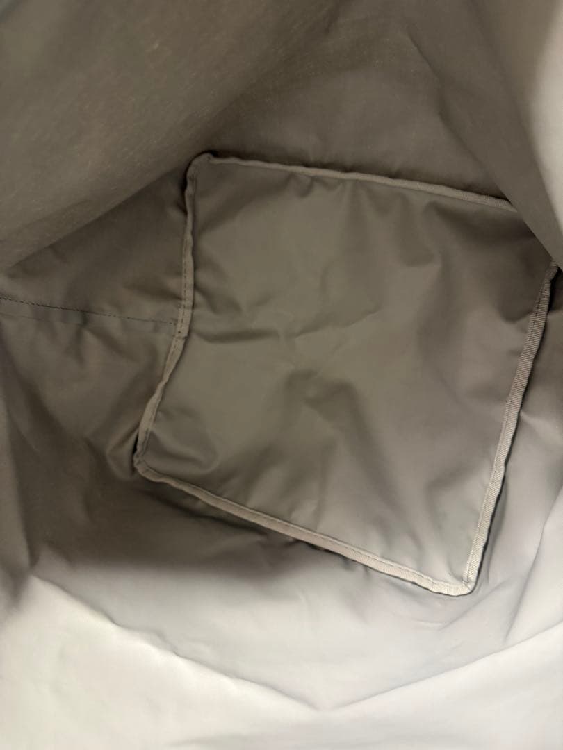 ベージュ トートバッグ エルベシャプリエ