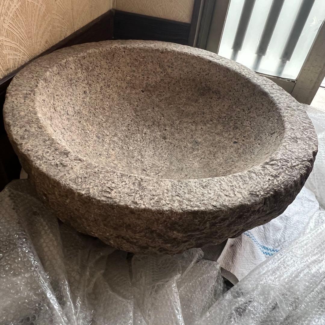 石臼　臼　餅臼　二升用　餅つき 御影石　花崗岩　鉢形　本格派　本格的