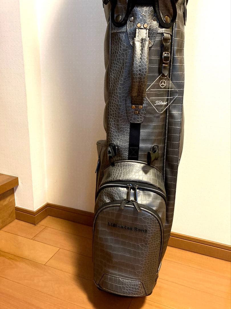 R*様 タイトリストキャディーバッグ メルセデスコラボ