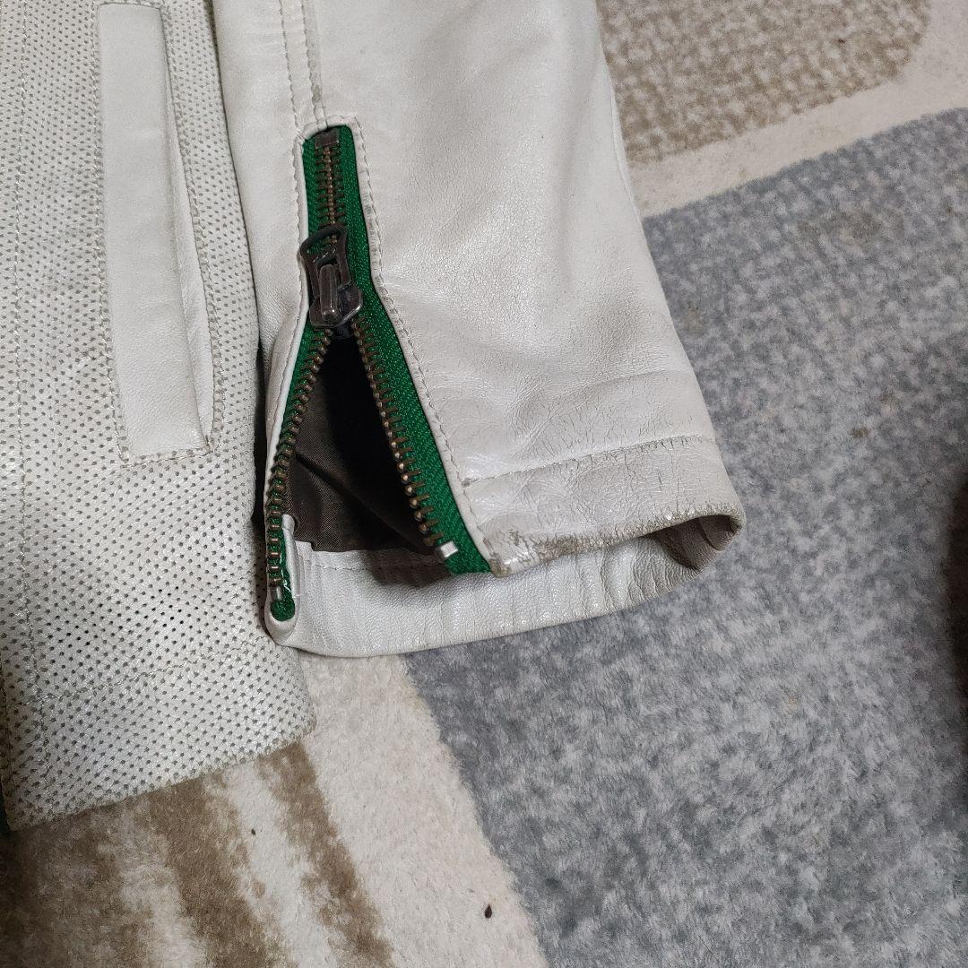 イタリアカラー　ホワイトレザージャケット　本革