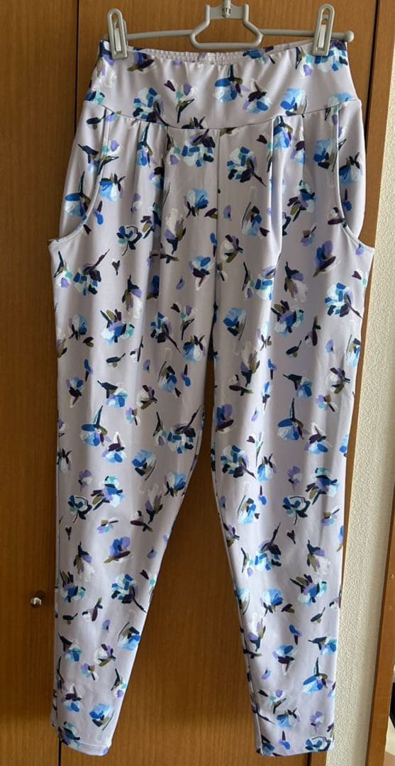 SUKALA ローズプリントジョガーパンツ ヨガ　ピラティス