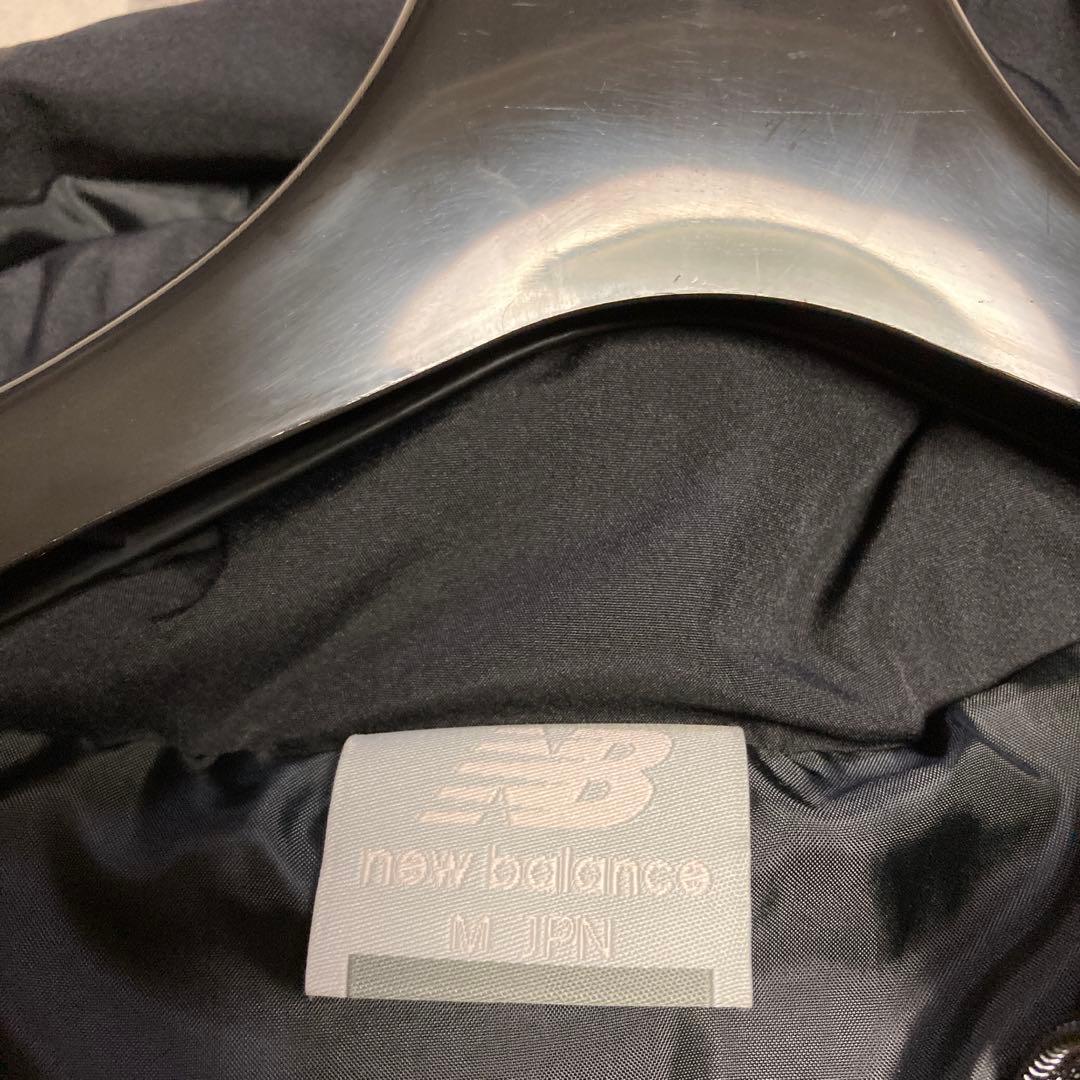ニューバランス　ブラック ベンチコート　Mサイズ　帽子　ロゴ　防寒着