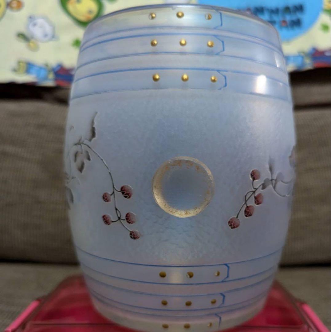 青色ストライプのガラス製器