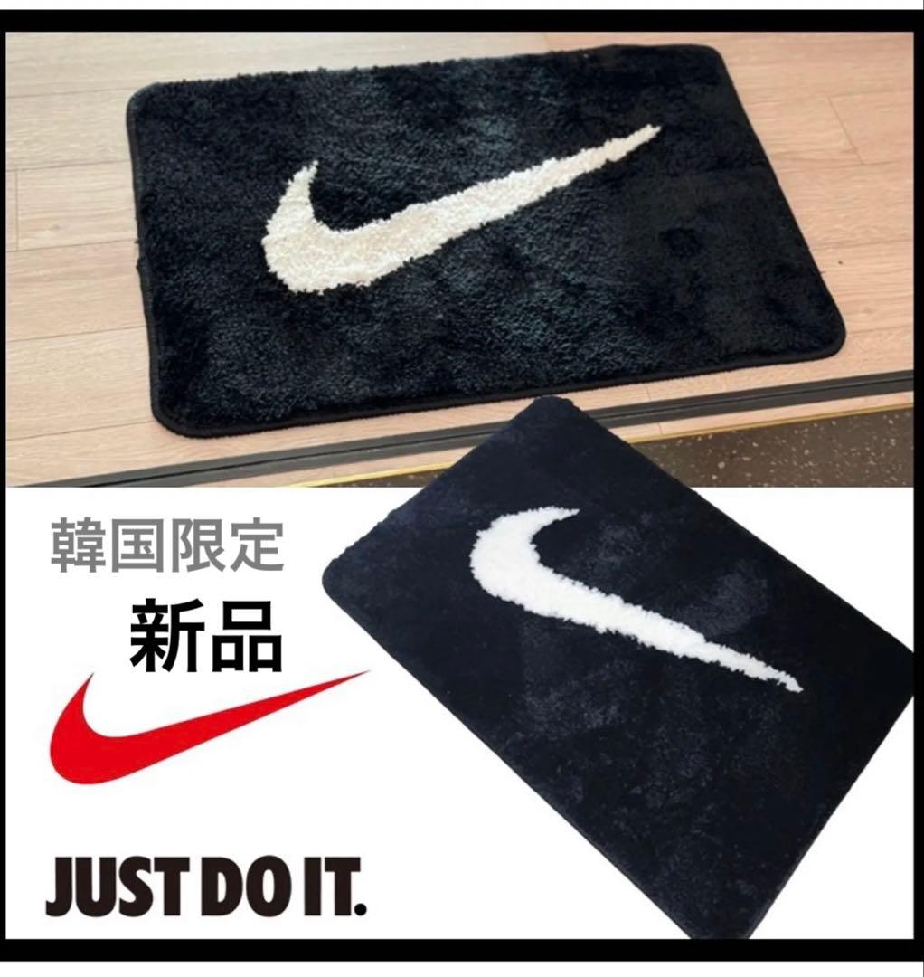 【日本未発売】新品　NIKE ナイキ ラグ マット