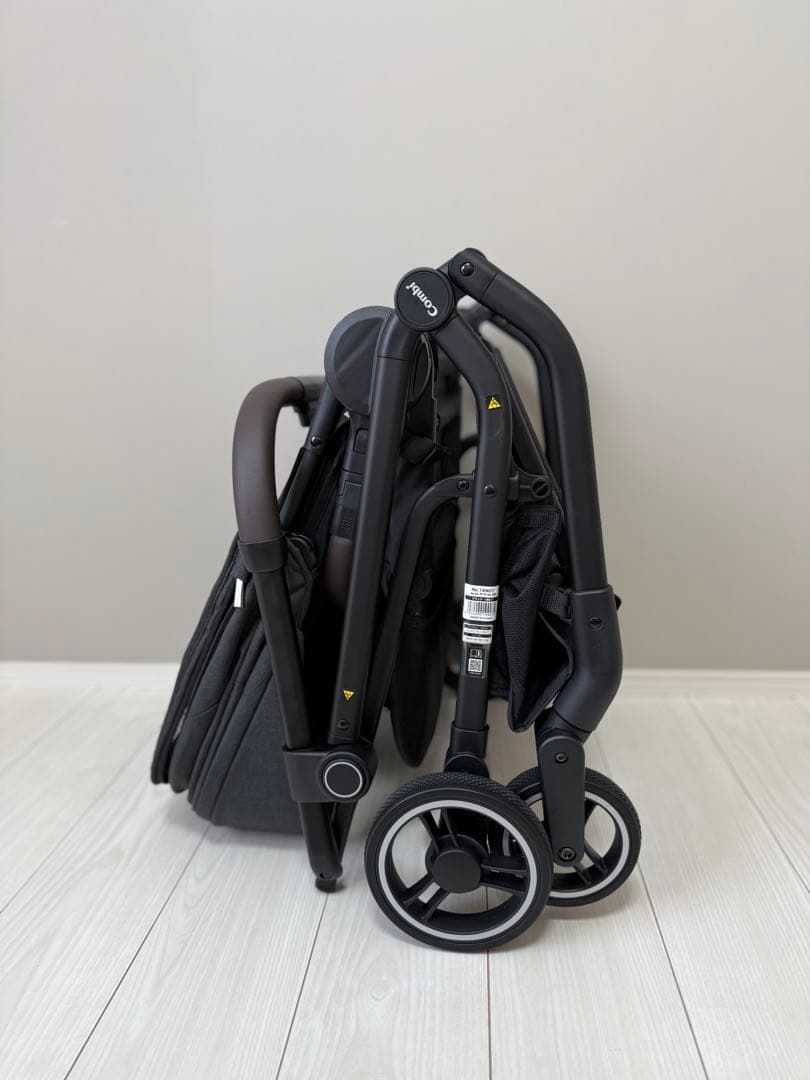 2025年9月発売　最新作　Combi auto N first ベビーカー