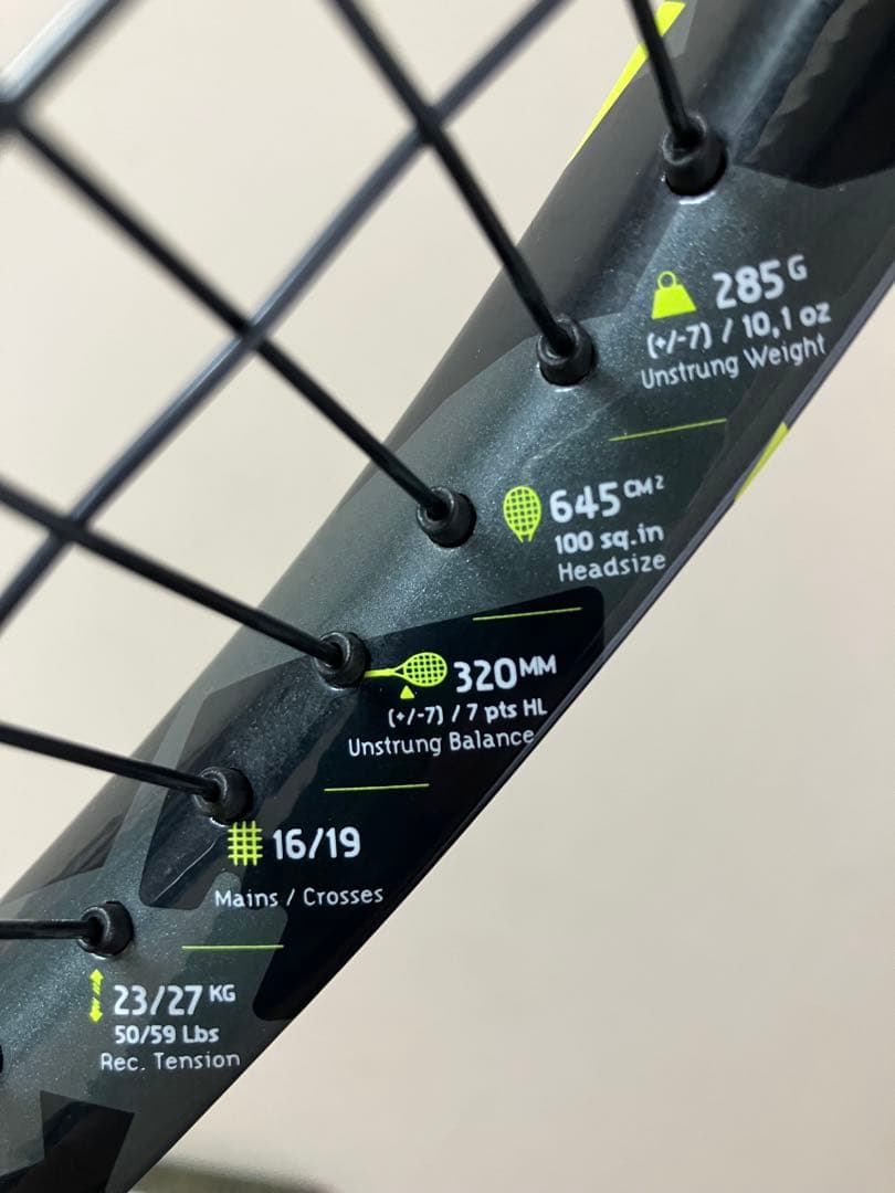 バボラ　ピュアアエロチーム2本　ラケットバックセット