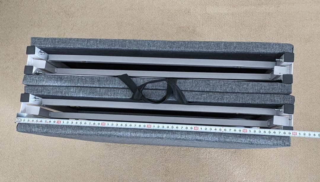 折りたたみ式簡易ベッド 超コンパクト 耐荷重200㌔ 送料無料