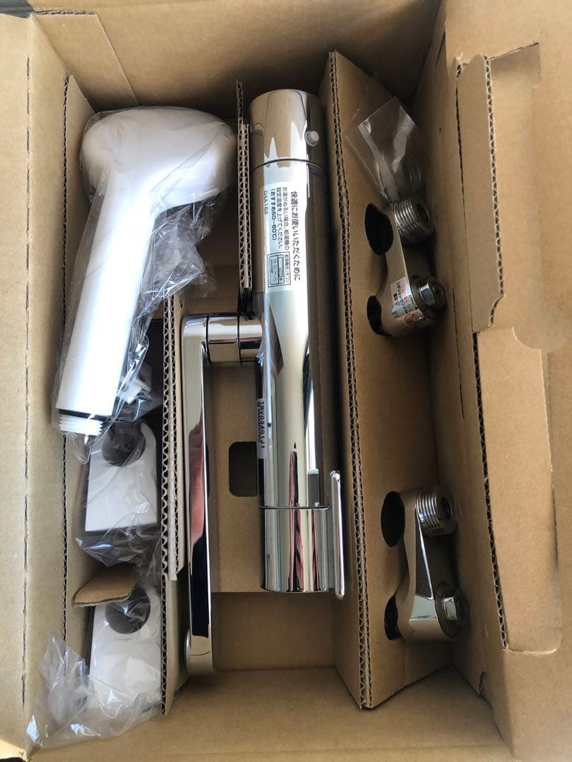 浴室用壁付サーモスタット混合水栓 コンフォートウェーブ90φTBV03401J1