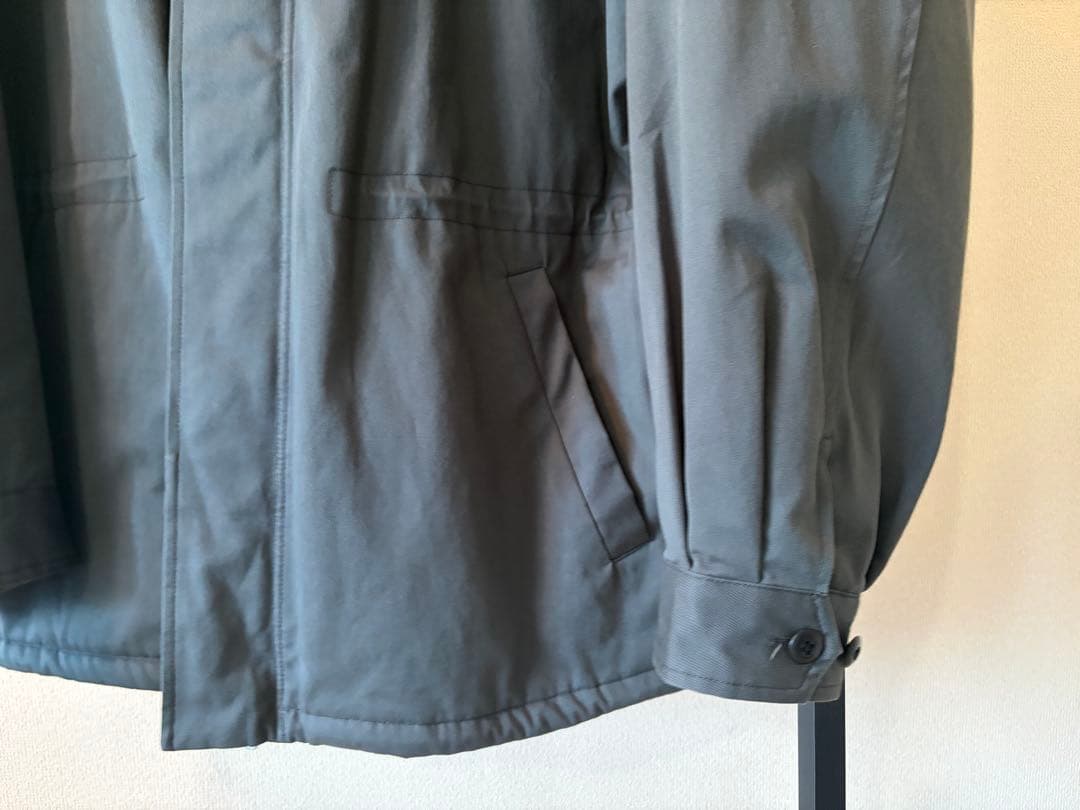 スタンドカラーショート丈ブルゾン