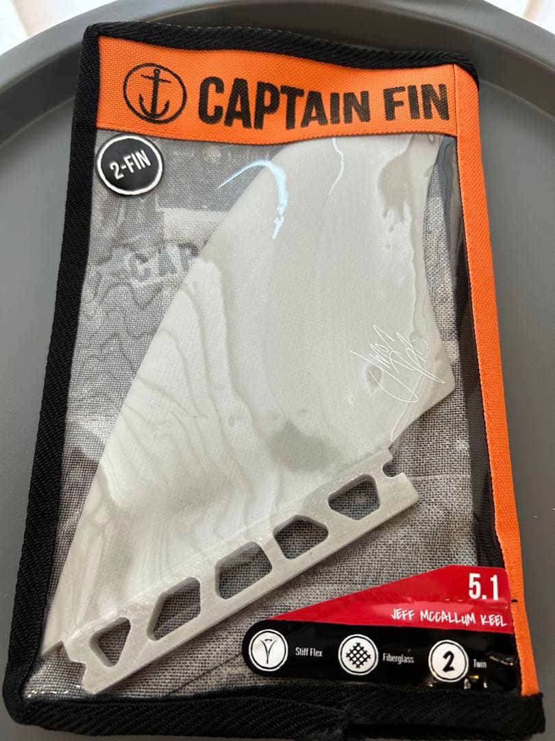 Captain Fin Jeff McCallum Keel マッカラム　グレー
