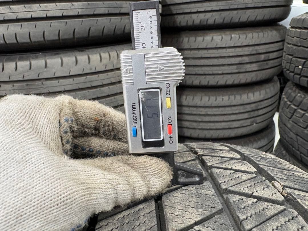 4本セット BRIDGESTONE VRX3 スタッドレス 225/45R18