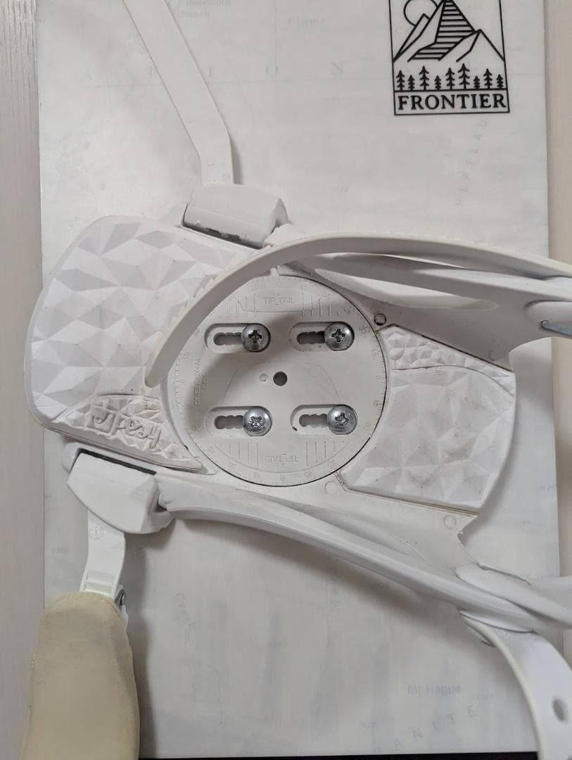 SALOMON FRONTIER 148cm スノーボード