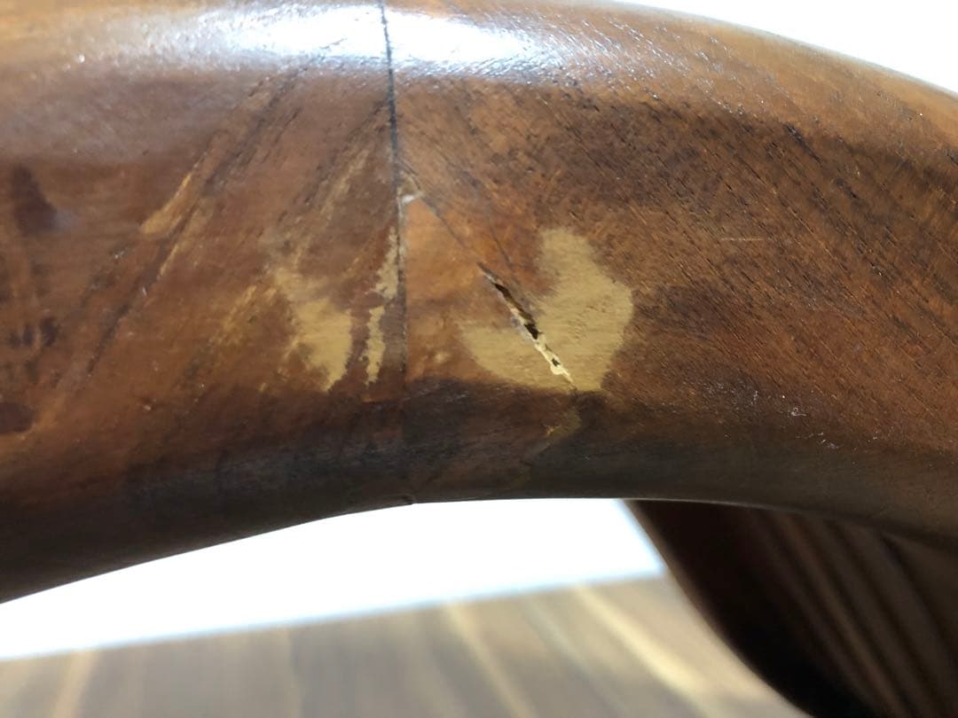 インドネシア家具 波型デザイン 木製ガラステーブル