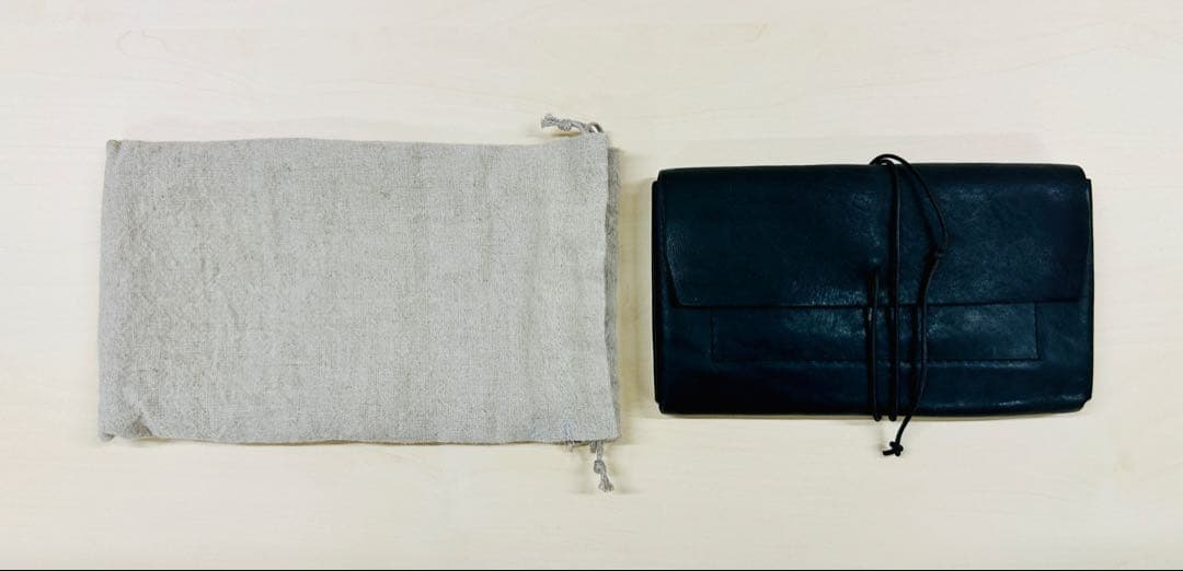 n*a様 【値下げ】paisano パイサーノ　紐留長財布　バケッタレザー 牛革