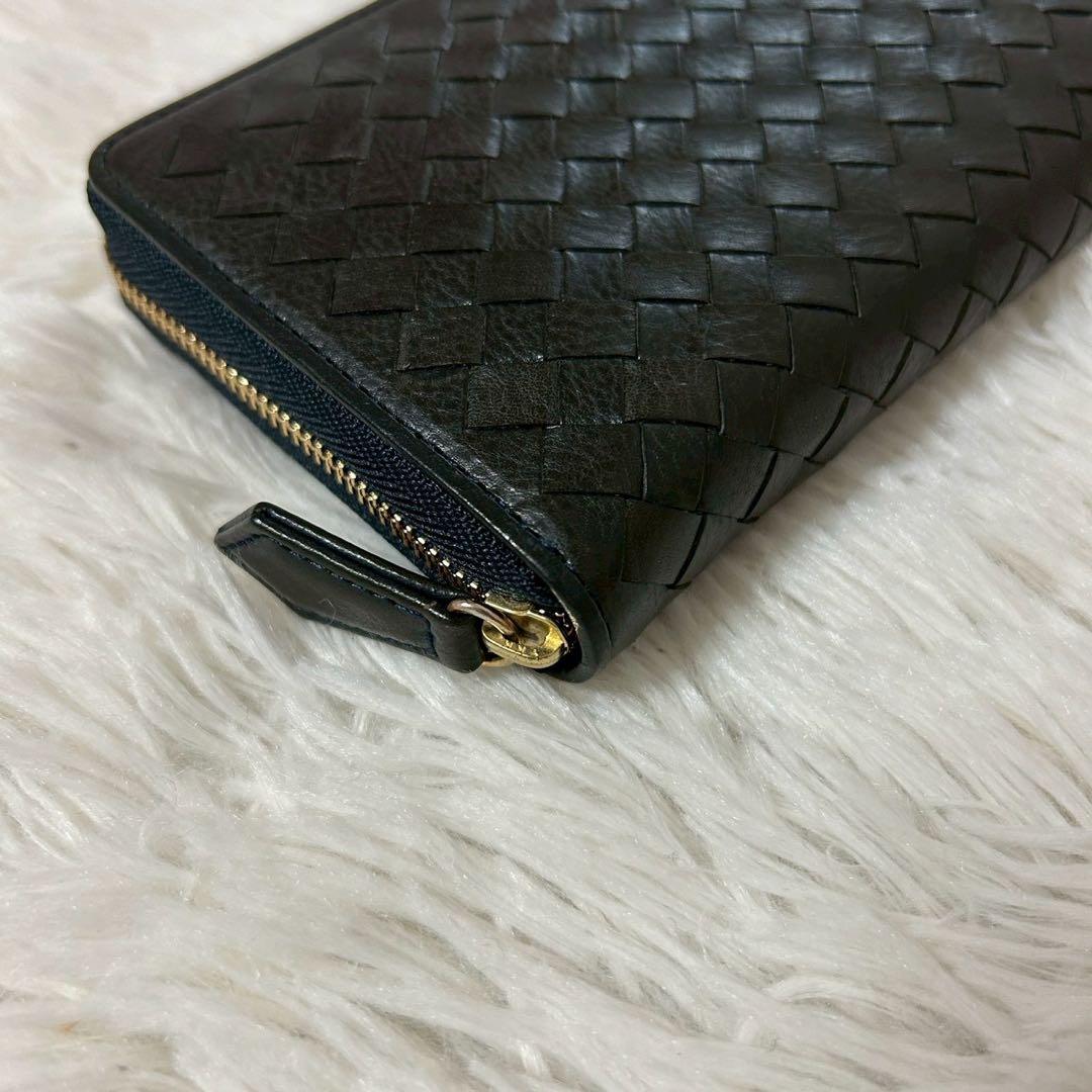 未使用級✨ココマイスター　イントレチャート　長財布　ラウンドファスナー　ブラック