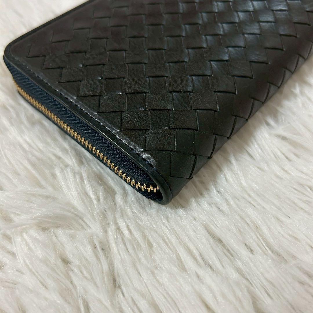 未使用級✨ココマイスター　イントレチャート　長財布　ラウンドファスナー　ブラック