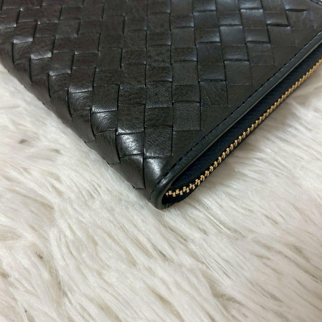 未使用級✨ココマイスター　イントレチャート　長財布　ラウンドファスナー　ブラック