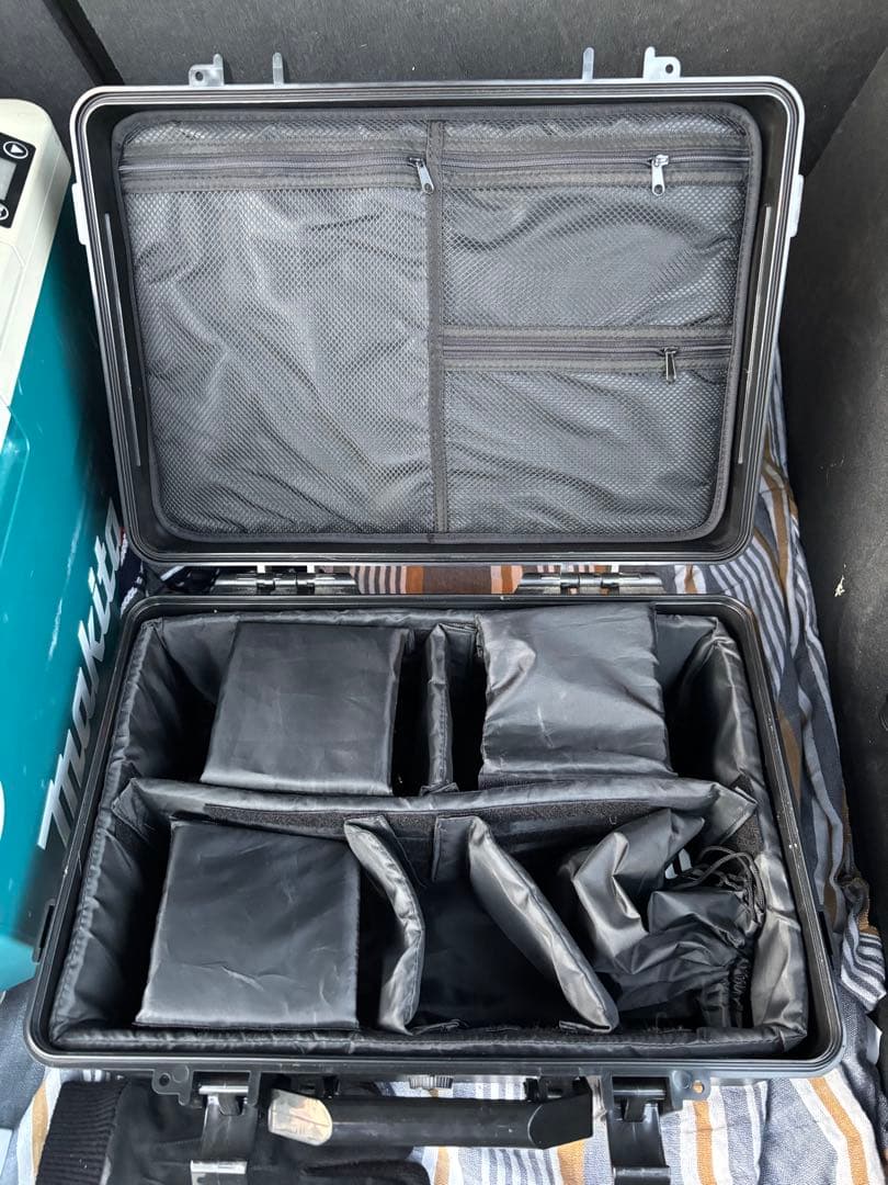超美品:DAIWA 23SALTIGA 5000-XH 。リールボックス付