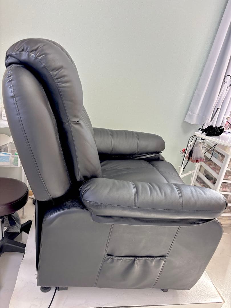 電動リクライニングチェア 台付き　シフォンjr