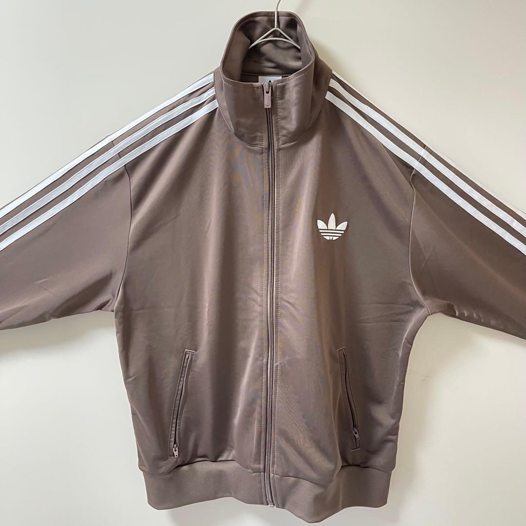 2XL新品】アディダス　トラックジャケット　ジャージトップ茶モカブラウン古着女子